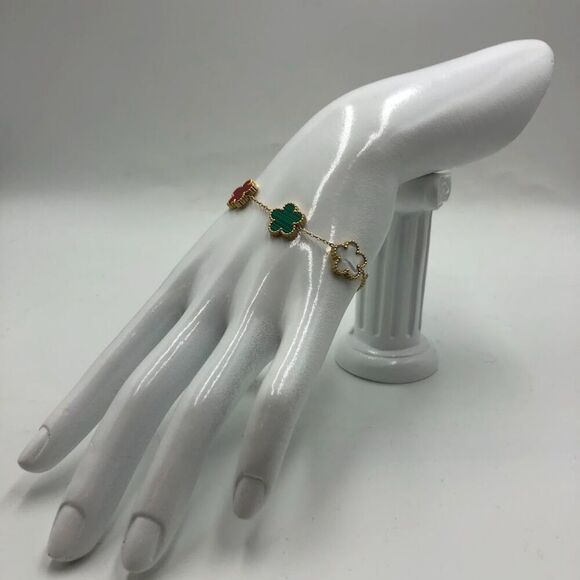 18K Gold Plated Women's Flower Bracelet Hypoallergenic Waterproof Non Tarnish - Picture 3 of 12